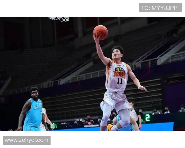 北京篮球队在挑战赛中以90分高居积分榜首位展现强劲实力