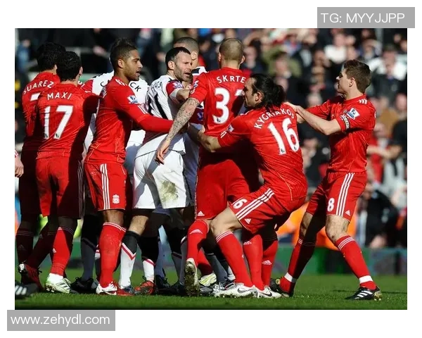 历年足球盛事回顾与发展历程探讨